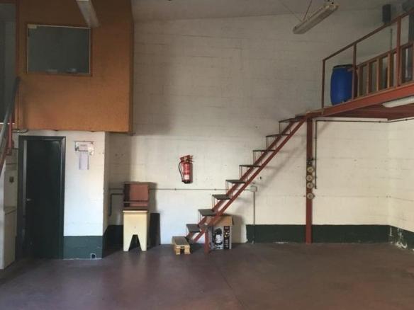 Industrial building for sale in Vioño