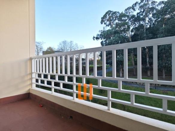 Apartment for sale in Rúa Palomar, San Pablo – Juan Flórez