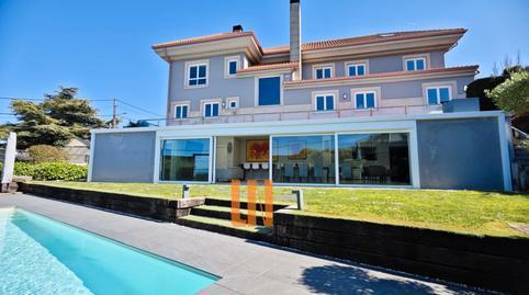 House or chalet for sale on Rua París, Elviña – A Zapateira