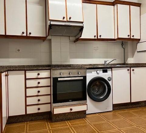 Apartment for sale in Rúa Cerca, Los Castros – Castrillón