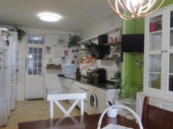 Duplex for sale in Canido