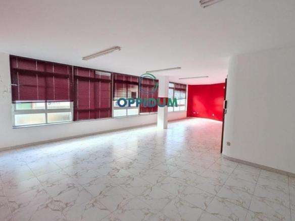 Premises for sale on Avenida de Eduardo Pondal, 9, Ponteceso