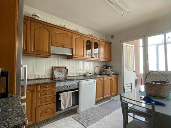 Apartment for sale in A Malata – Catabois – Ciudad Jardín