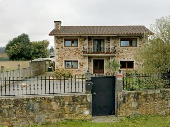 House or chalet for sale in Lugar Xoane Da Estrada, Carballo