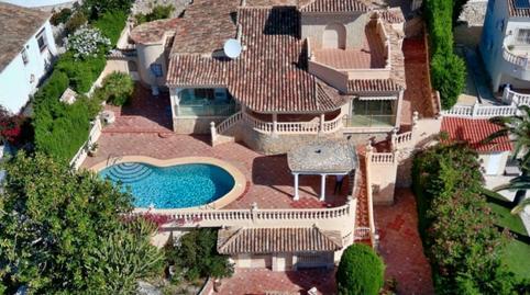 House or villa for sale in the town center