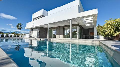 House or villa for sale in the town center