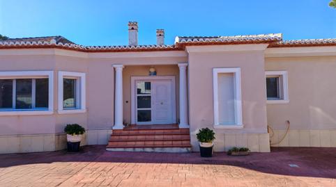 House or villa for sale in the town center