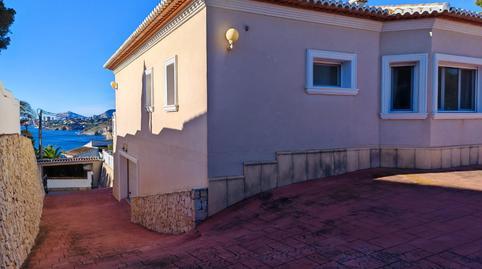 House or villa for sale in the town center