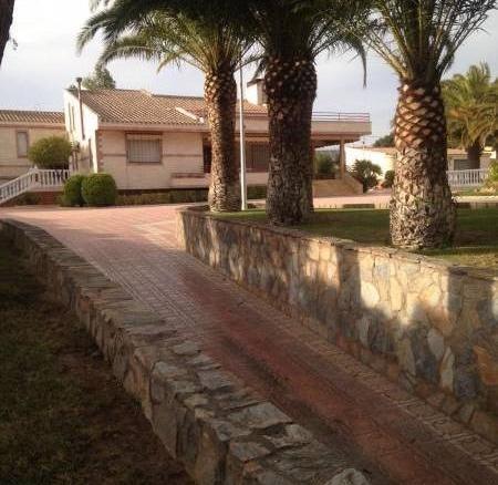 House or villa for sale in Sax