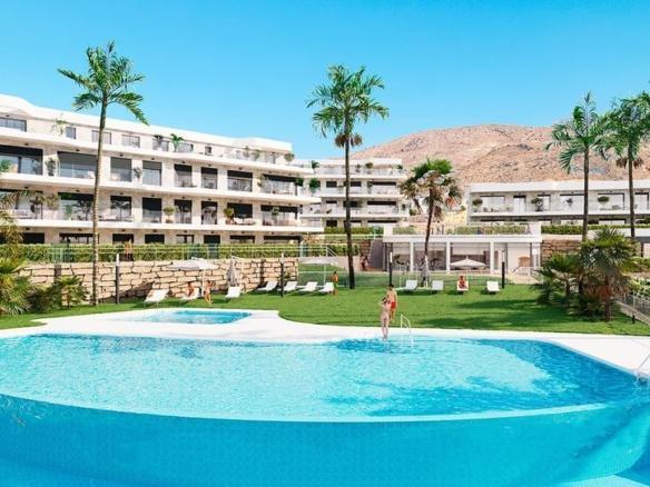 Apartment for sale in Golf Bahía