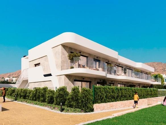 Apartment for sale in Golf Bahía