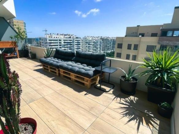 Penthouse for sale at Maestro José Garberí Serrano, 15, PAU 5