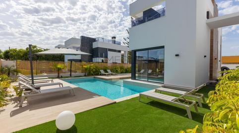 House or villa for sale on Calle de Lope de Vega, 27b, Carrefour area – Urbanizations