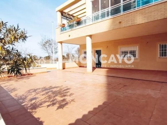 Ground floor apartment for sale on Calle Ingeniero Juan Garcia, Puerto Deportivo