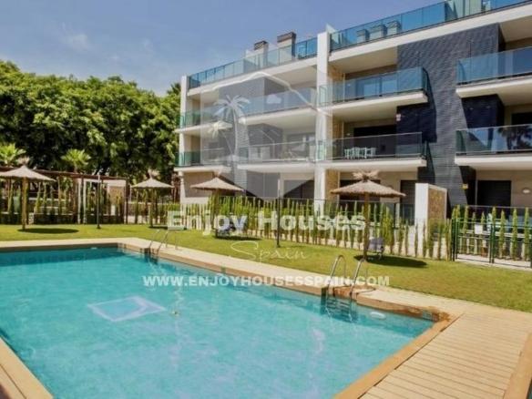 Penthouse for sale in Montañar – El Arenal
