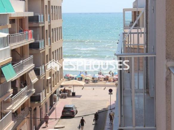 Apartment for sale in Guardamar Beach