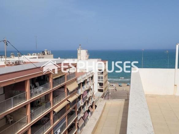 Apartment for sale in Guardamar Beach
