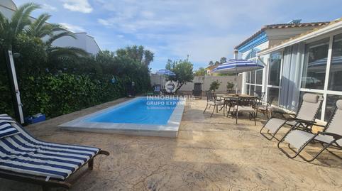 House or villa for sale in Hondón de las Nieves / El Fondó de les Neus