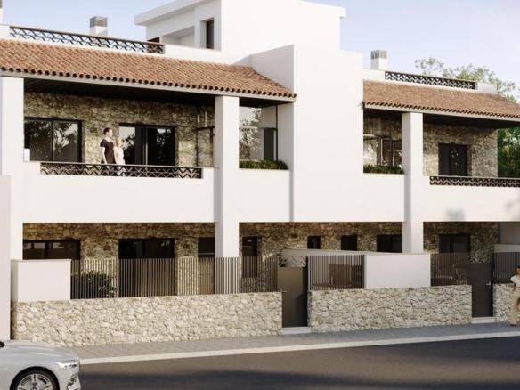 House or villa for sale in Hondón de las Nieves / El Fondó de les Neus
