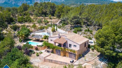 House or villa for sale in Altea city