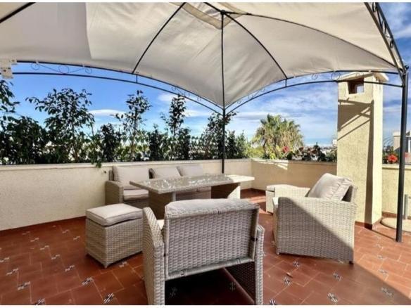 Penthouse for sale on Calle Dorada, Punta Prima