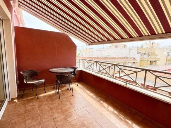 Penthouse for sale on Calle Radio Murcia, Las Piscinas Naturales