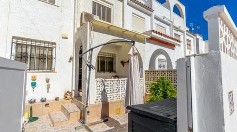 Townhouse for sale on Calle Londres, 84, Nueva Torrevieja