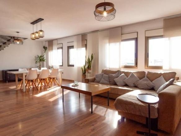 Penthouse for sale on Avenida Diego Ramirez Pastor, 29, Parque de las Naciones