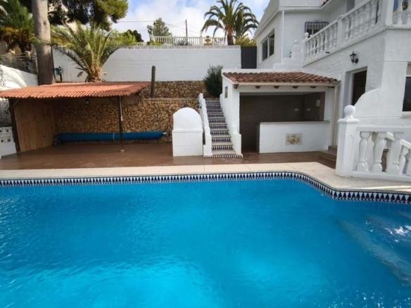 House or chalet for sale in Sierra del Tabaia, La Nucia Pueblo
