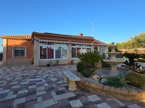 House or villa for sale in Partida de Altabix, Jubalcoi