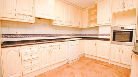 Apartment for sale on Calle Ramon Gallud, Centro – Muelle Pesquero