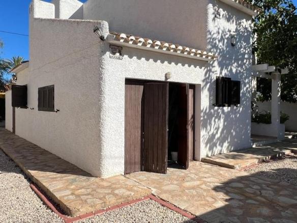 House or villa for sale on Calle Estribor-Cabo Roig, Cabo Roig