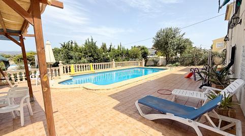 House or villa for sale in the town area