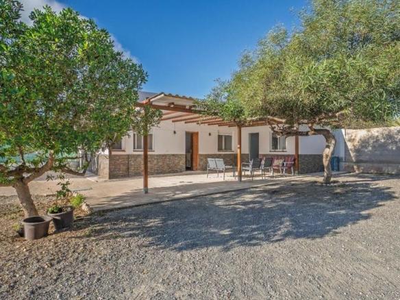 House or chalet for sale in Partida Arquet, Crevillent
