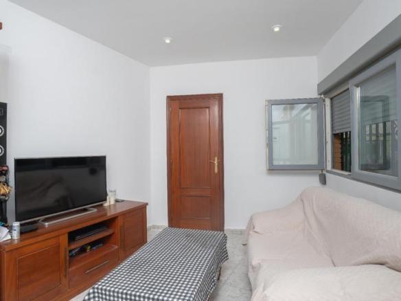 Apartment for sale on Tordo Street, City Center