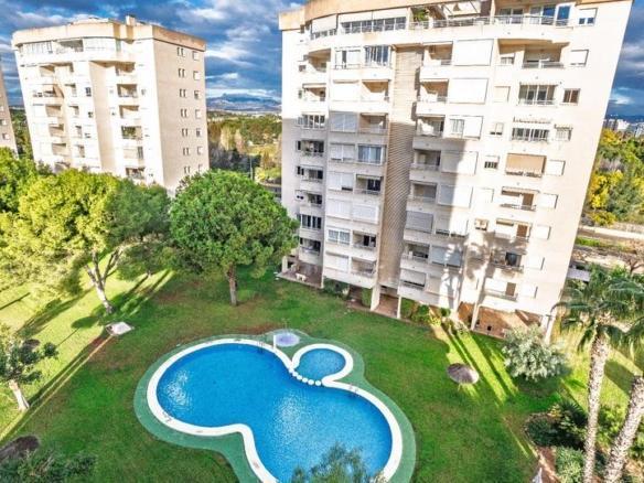 Apartment for sale on Avenida de Oviedo, Playa de San Juan