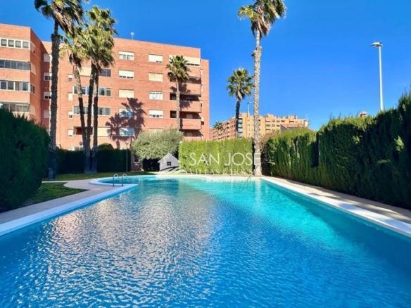 Apartment for sale on Avenida Universitat D’elx, 80, Ciutat Esportiva
