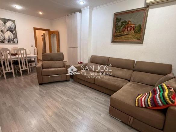 Ground floor apartment for sale in Novelda