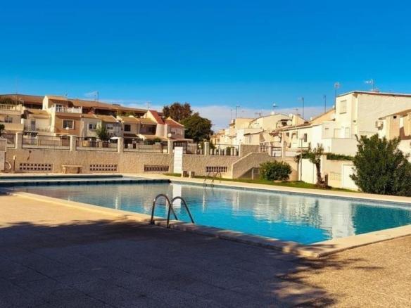 Duplex for sale in Parque Acuático – Sector 25