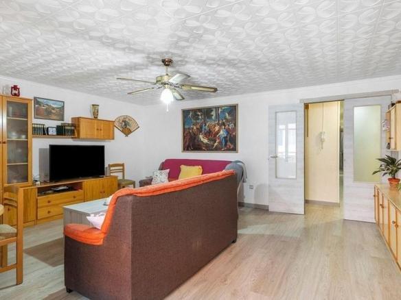 Apartment for sale in Gaspar Perelló