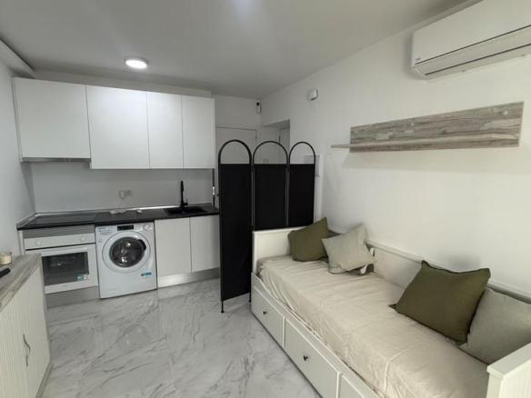 Studio apartment for sale at Calle Thader 1, 1, Rojales