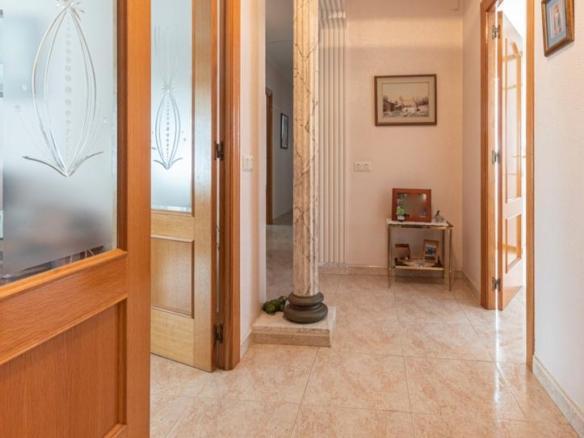 House or villa for sale in Ondara