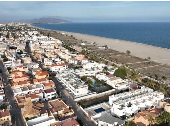 Apartment for sale on Avenida Marinas Las(ma), Las Marinas – Pueblo Laguna
