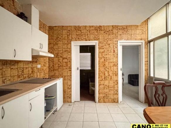 Apartment for sale in Quintana, Plaza de Toros – Santa Rita