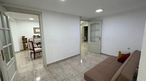 Office for sale on Maestro Padilla Street, Oliveros – Altamira