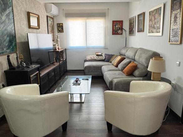 Apartment for sale on Calle Alcalde Muñoz, Plaza de Toros – Santa Rita