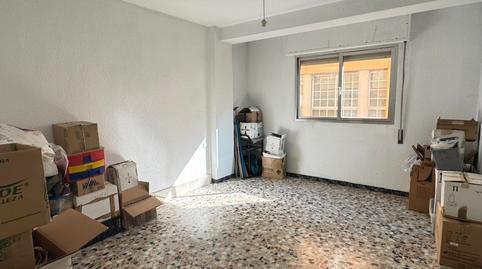 Apartment for sale on Granada Street, Plaza de Toros – Santa Rita