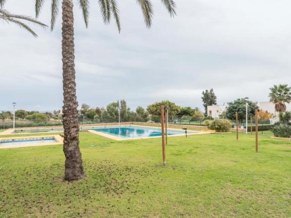 Apartment for sale on Calle Tenis, 4, El Toyo