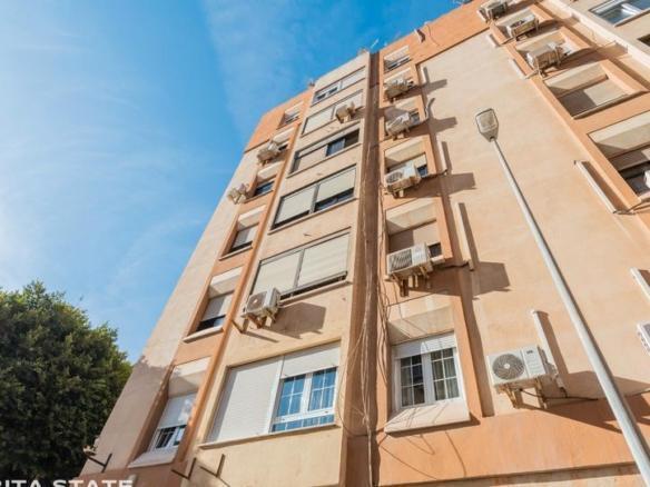 Apartment for sale in Calle Arenys de Munt, 1, San Luis