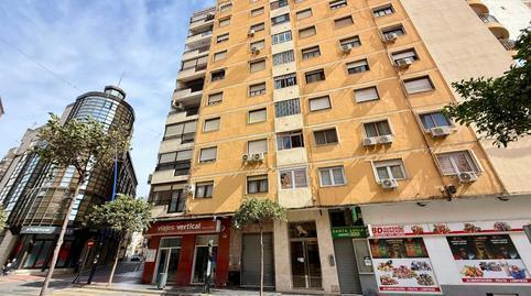 Apartment for sale on Avenida Pablo Iglesias, Plaza de Toros – Santa Rita